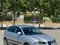 Usado Seat Ibiza Sport 100 CV (73 kW) 2005 Gris / plata Utilitario