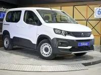 Usado Peugeot Rifter Active 102 CV (75 kW) 2023 Blanco Monovolumen