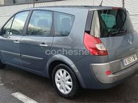Usado Renault Grand Scénic II Dynamique 130 CV (95 kW) 2007 Gris / plata Monovolumen