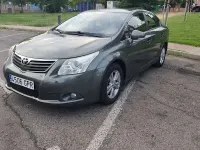 Usado Toyota Avensis Advance 126 CV (92 kW) 2009 Marrón Berlina