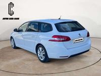 Usado Peugeot 308 SW Active 131 CV (96 kW) 2021 Blanco Familiar
