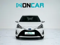 Usado Toyota Yaris Active 100 CV (73 kW) 2016 Blanco