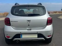 Usado Dacia Sandero Stepway 90 CV (66 kW) 2017 Gris / plata Berlina