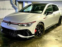 Usado VW Golf VIII GTI Clubsport 301 CV (221 kW) 2022 Gris / plata Berlina