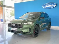 Usado Ford Kuga ST-Line X 243 CV (178 kW) 2026 Verde bursting (metalizado) SUV