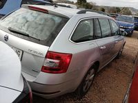 Usado Skoda Octavia Ambition 130 CV (95 kW) 2020 Gris Familiar