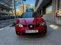 Usado Seat Ibiza Reference 100 CV (73 kW) 2007 Rojo Utilitario