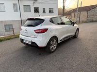 Usado Renault Clio IV Dynamique 95 CV (69 kW) 2015 Blanco Berlina