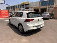 Usado VW Golf VIII 115 CV (84 kW) 2022 Blanco Berlina
