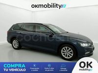 Usado VW Passat 150 CV (110 kW) 2021 Azul Familiar
