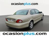 Begagnad Jaguar X-type Executive 155 HK (114 kW) 2006 Guld Sedan