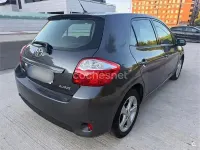 Usado Toyota Auris Active 132 CV (97 kW) 2010 Gris / plata Utilitario