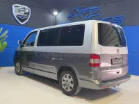 Usado VW Multivan Trendline 130 CV (95 kW) 2007 Gris / plata Monovolumen