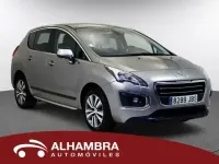 Usado Peugeot 3008 Style 120 CV (88 kW) 2015 Beige Familiar