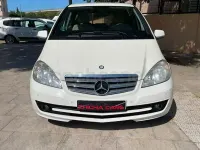 Usado Mercedes A160 95 CV (69 kW) 2010 Blanco Monovolumen
