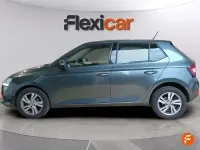 Usado Skoda Fabia 95 CV (69 kW) 2020 Gris Utilitario