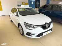 Usado Renault Mégane II Equilibre 115 CV (84 kW) 2023 Blanco Berlina