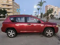 Usado Jeep Compass Sport 140 CV (102 kW) 2007 Burdeos SUV
