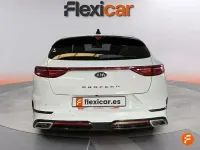 Usado Kia ProCeed GT-Line 120 CV (88 kW) 2019 Blanco Utilitario