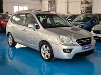Usado Kia Carens 140 CV (102 kW) 2007 Gris / plata Monovolumen