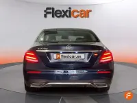 Usado Mercedes E220 194 CV (142 kW) 2018 Azul Berlina