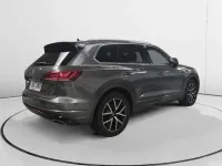 Usado VW Touareg Elegance 286 CV (210 kW) 2022 Gris SUV