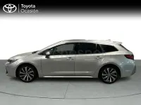 Usado Toyota Corolla Sport 122 CV (89 kW) 2022 Gris / plata Familiar