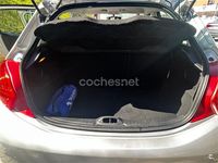Usado Peugeot 208 82 CV (60 kW) 2013 Gris / plata Utilitario