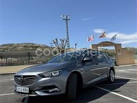 Usado Opel Insignia Business 136 CV (100 kW) 2018 Gris / plata Familiar