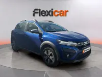 Usado Dacia Sandero Essentiel 91 CV (66 kW) 2023 Azul Berlina
