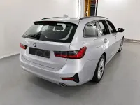 Usado BMW 318 150 CV (110 kW) 2021 Gris / plata Familiar
