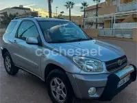 Usado Toyota RAV4 Luna 125 CV (91 kW) 2004 Gris / plata SUV