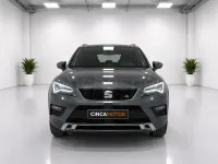 Usado Seat Ateca 4Drive 150 CV (110 kW) 2017 Gris / plata SUV