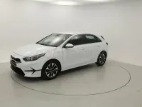 Occasion Kia Ceed 100 PK (73 kW) 2025 Wit Hatchback
