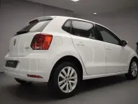 Usado VW Polo Advance 75 CV (55 kW) 2016 Blanco Utilitario