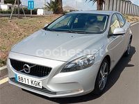 Usado Volvo V40 Kinetic 122 CV (89 kW) 2017 Gris / plata Berlina
