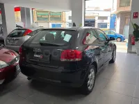 Usado Audi A3 Ambition 115 CV (84 kW) 2004 Negro Utilitario