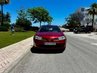 Usado Renault Mégane Dynamique 111 CV (81 kW) 2007 Burdeos Utilitario