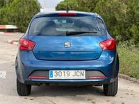 Usado Seat Ibiza CONNECT 90 CV (66 kW) 2015 Azul Berlina