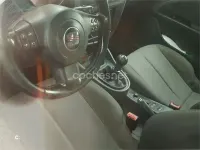Usado Seat Leon Reference 105 CV (77 kW) 2007 Negro Utilitario