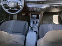 Usado Hyundai i20 100 CV (73 kW) 2025 Rojo dragón Utilitario