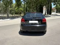Usado Audi A3 Ambition 105 CV (77 kW) 2010 Negro Utilitario