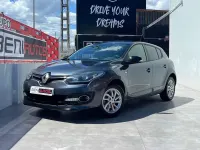 Usado Renault Mégane III Intens 116 CV (85 kW) 2015 Gris Utilitario