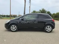 Usado Opel Corsa 85 CV (62 kW) 2010 Negro Utilitario