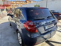 Usado Kia Ceed 90 CV (66 kW) 2008 Azul Utilitario