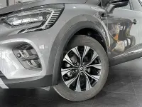 Usado Renault Captur Techno 90 CV (66 kW) 2024 Gris / plata SUV