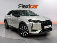 Usado DS Automobiles DS3 Crossback Performance 131 CV (96 kW) 2023 Gris SUV