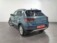 Usado VW T-Roc Life 110 CV (80 kW) 2024 Gris / plata SUV
