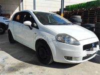 Usado Fiat Grande Punto Dynamic 75 CV (55 kW) 2006 Blanco Utilitario