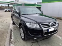 Usado VW Touareg 225 CV (165 kW) 2008 Negro SUV